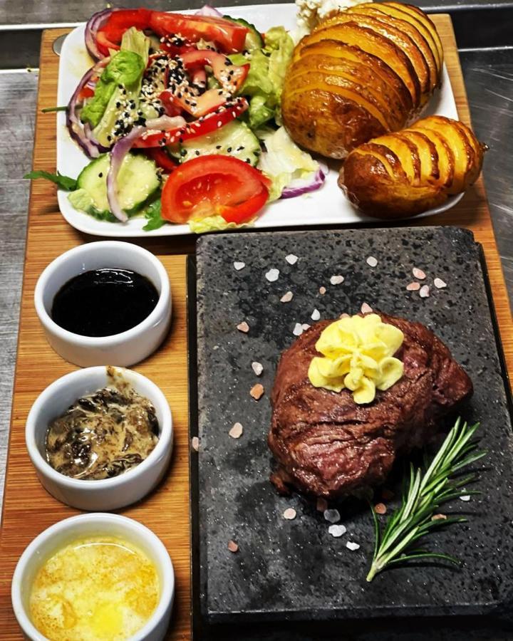 Restauracja I Noclegi Izba Rybacka W Krainie Wygaslych Wulkanow Podgorki 外观 照片