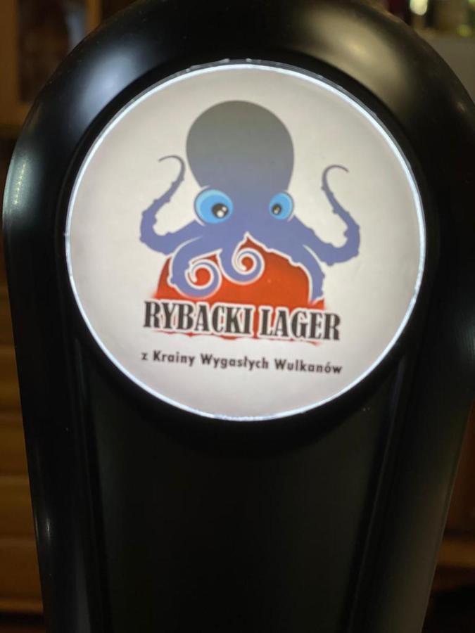 Restauracja I Noclegi Izba Rybacka W Krainie Wygaslych Wulkanow Podgorki 外观 照片